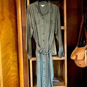 Army Green Shirtdress XL. 16-18